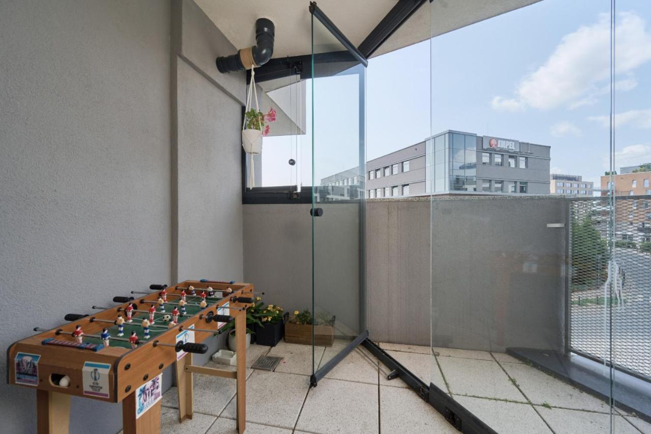 Spacious Apartment With Balcony Near The Slavic Hill Wroclaw By Renters Prestige Exterior foto